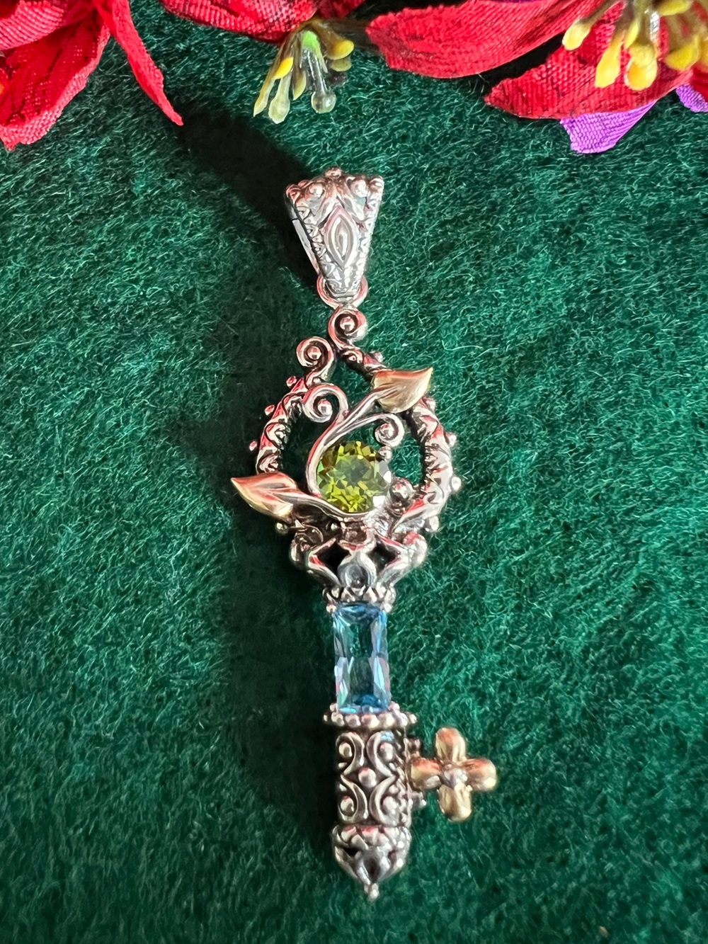 Intricate 18kt & SS Bixby Key Pendant w/Genuine Peridot & Blue Topaz NWOT